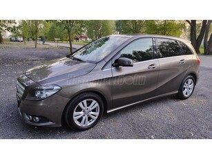 MERCEDES-BENZ B 180 BlueEFFICIENCY