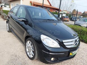 MERCEDES-BENZ B 200 !!1 MUNKANAPON BELÜL ELVIHETŐ!!SZERVÍZELT. ELLENŐRZÖTT AUTÓ!