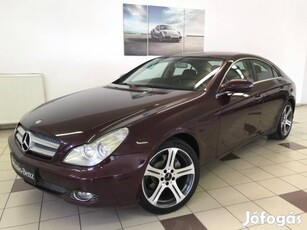 Mercedes-Benz CLS 320 CDI (Automata) Navi-Xenon...