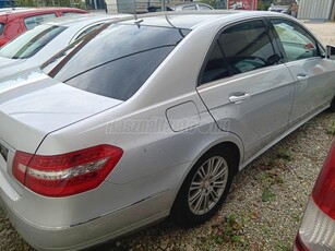 MERCEDES-BENZ E 350 CGI BlueEFFICIENCY Elegance (Automata)