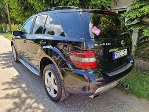 MERCEDES-BENZ ML 320 CDI (Automata) SZERVIZELT-XENON-ÚJ GUMIK-ALCANTARA-PANORÁMA+TÉLI SZETT-TULAJTÓL!!