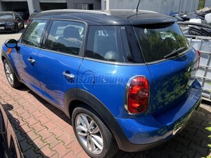 MINI COUNTRYMAN Cooper2.0 D (Automata) magyar MOTORHIBÁS