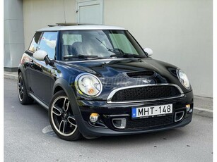 MINI MINI COOPER 1.6 S (Automata)