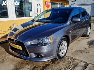 Mitsubishi Lancer Sportback 2.0 DI-D Invite