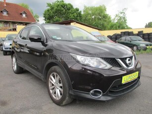 NISSAN QASHQAI 1.2 DIG-T Tekna