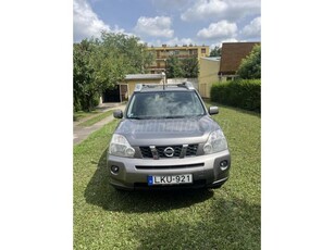 NISSAN X-TRAIL 2.0 dCi LE