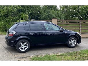 OPEL ASTRA H 1.4 Essentia