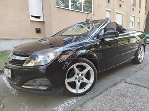 OPEL ASTRA H TT 1.6 Cosmo Opel Astra H TT félbőr. alu felni. klíma tempomat. tolatóradar. szélfogó háló!!!