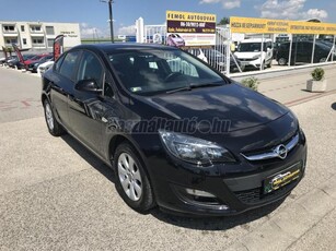 OPEL ASTRA J Sedan 1.6 Enjoy EURO6 1 Tulaj! Moi.! Végig Sz.könyv! Megkímélt! 85.000 Km