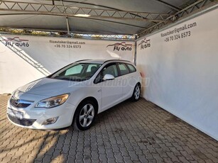 OPEL ASTRA J Sports Tourer 1.4 Enjoy