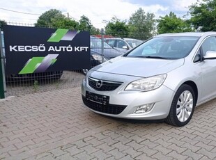 Opel Astra J Sports Tourer 1.4 T Cosmo