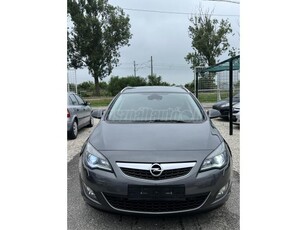 OPEL ASTRA J Sports Tourer 1.7 CDTI Cosmo