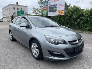 OPEL ASTRA J Sports Tourer 1.7 CDTI EcoFLEX Start-Stop Enjoy NAGY NAVIGÁCIÓ! SZERVIZKÖNYV!