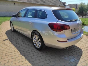 OPEL ASTRA J Sports Tourer 2.0 CDTI Sport