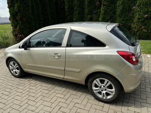 OPEL CORSA 1.4 Essentia