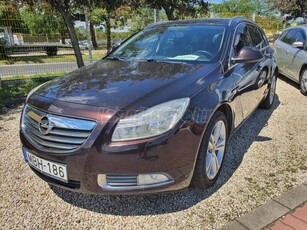 OPEL INSIGNIA Sports Tourer 2.0 CDTI Sport AWD