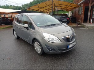 OPEL MERIVA B 1.4 T Active