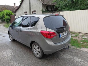 OPEL MERIVA B 1.4 T Cosmo