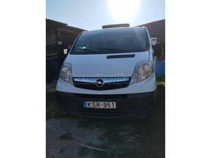 OPEL VIVARO F7