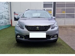 PEUGEOT 2008 1.2 PureTech Active S&S EURO6.3 PDC/NAVI