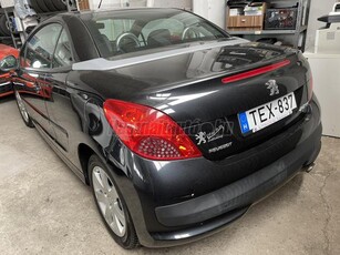 PEUGEOT 207 CC 1.6 VTi Feline