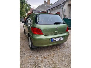 PEUGEOT 307 1.4 Symbole