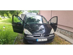 PEUGEOT 807 2.2 Supreme