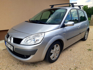 RENAULT SCENIC Scénic 1.6 Dynamique