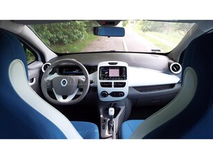 RENAULT ZOE Life Q210 AZ AUTÓ JÉGKÁROS!VezSzkönyvKlímaAbsNaviBluetoothTempo2tul