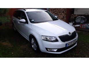 SKODA OCTAVIA 1.4 TSI Elegance DSG