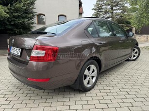 SKODA OCTAVIA 1.4 TSI Style Napfénytető. Magyar. Garantált km. futás!