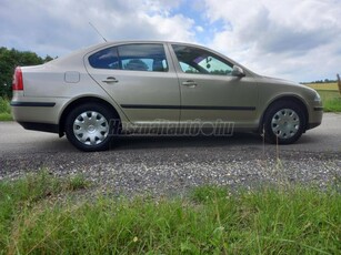 SKODA OCTAVIA 1.6 Ambiente