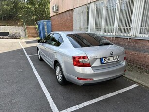 SKODA OCTAVIA 1.6 CR TDI Style