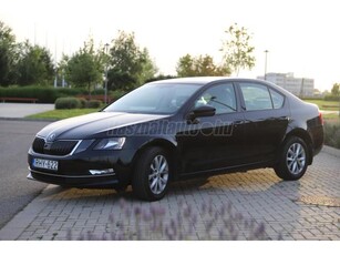 SKODA OCTAVIA 1.6 CR TDI Style DSG Magyar! Kevés km!