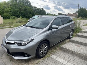 TOYOTA AURIS Touring Sports 1.8 HSD Active (Automata)