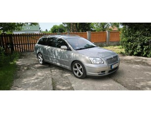 TOYOTA AVENSIS 2.0 Sol Technic