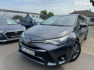 Toyota Avensis Touring Sports 2.0 D-4D Active T...