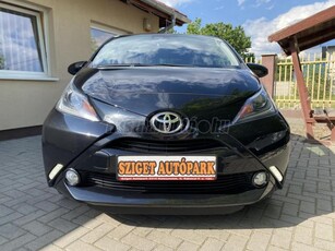 TOYOTA AYGO 1.0 x-play+touch TEMPOMAT+TOLATÓKAMERA 102000 KM!!!