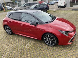 TOYOTA COROLLA 1.8 Hybrid Selection e-CVT Magyarországi. I.tul. A vételár 27% ÁFÁ-t tartalmaz