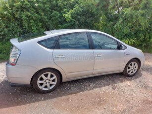 TOYOTA PRIUS 1.5 HSD IPA NAVI 2006 (Automata) HW2