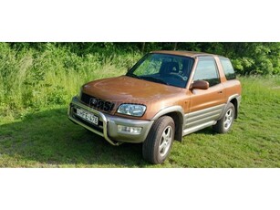 TOYOTA RAV 4 Rav4 2.0 4X4