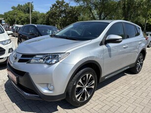 TOYOTA RAV 4 Rav4 2.0 D-4D Premium Megkímélt állapot!!