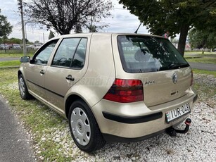 VOLKSWAGEN GOLF IV 1.6 Ocean 21.500km!