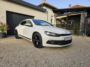 VOLKSWAGEN SCIROCCO 2.0 CR TDI Téli17-nyári19 alufelni garn.digit klíma.bi-xenon.2db kulcs