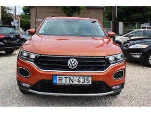 VOLKSWAGEN T-ROC 1.5 TSI ACT Style 76.000 KM // SÁVTARTÓ// NAVIGÁCIÓ // TÁVOLSÁGTARTÓ TEMPOMAT