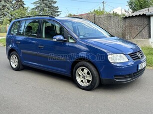 VOLKSWAGEN TOURAN 1.6 Trendline Tempomat . ülés fűtés . digít klíma . stb !