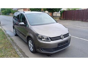 VOLKSWAGEN TOURAN 2.0 CR TDI Comfortline [7 személy] 7 SZEMÉLY - SZERVIZKÖNYV!