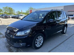 VOLKSWAGEN TOURAN 2.0 CR TDI Comfortline Ülésfűtés .LED .tempomat