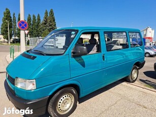 Volkswagen Transporter Caravelle 1.9 (8 személy...