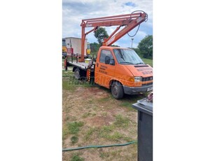 VOLKSWAGEN TRANSPORTER T4 2.4 70L 1F2 O Emelőkosaras